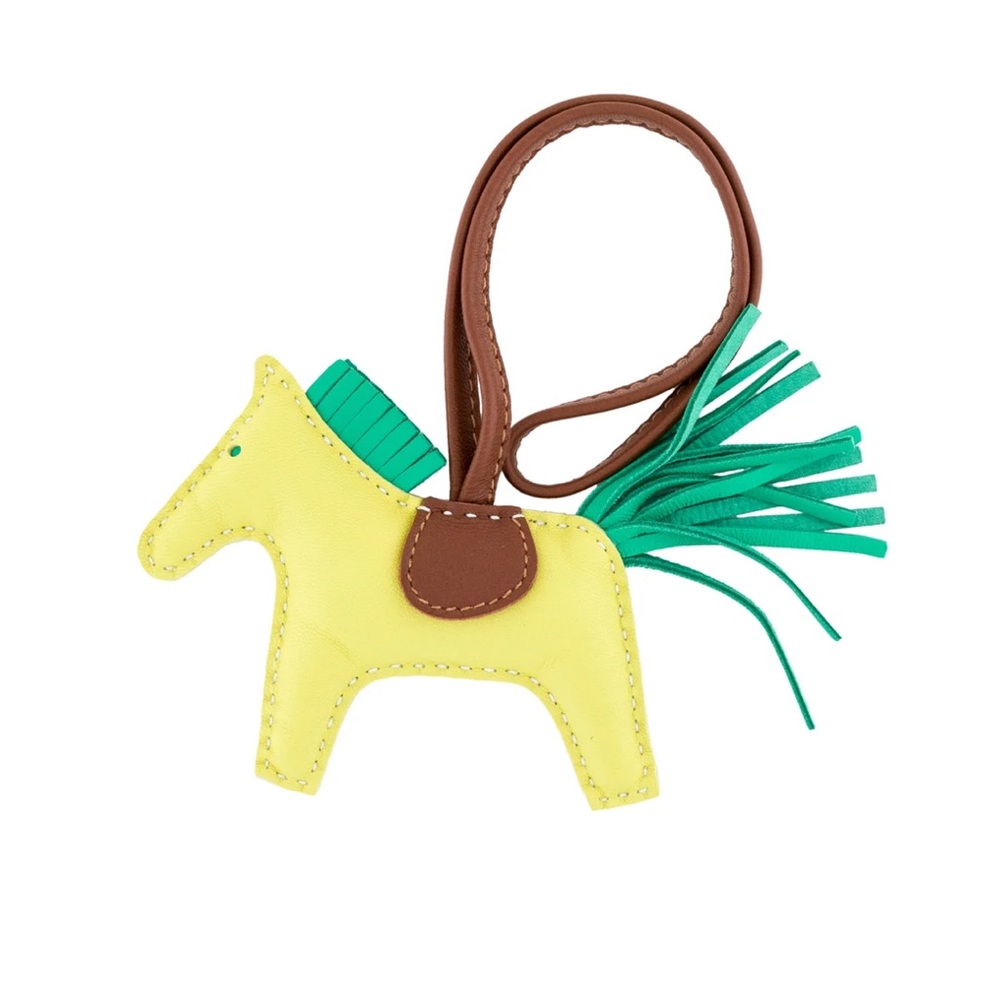 RARE YELLOW HERMÈS
Milo GriGri Rodeo Bag Charm pm - Picture 15 of 16